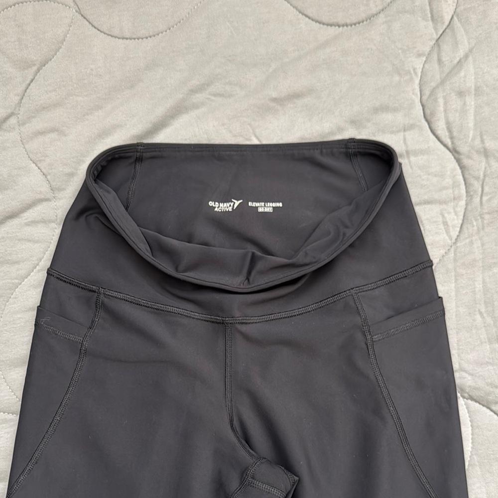 Old Navy Jet Black Active Leggings